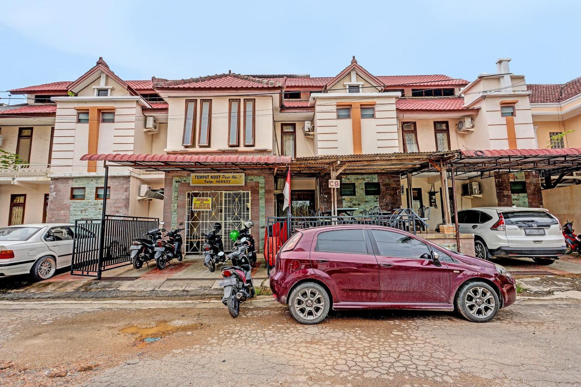 Oyo 91636 Kak Dadut Homestay Batam Exterior photo